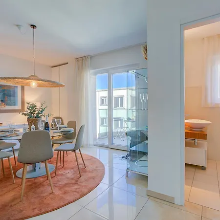 Il Parco Exclusive - With Balcony & Views - Happy Apartman