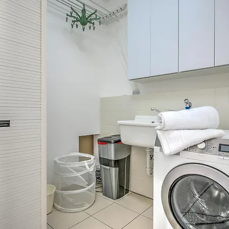Apartman Il Parco Exclusive - With Balcony & Views - Happy *