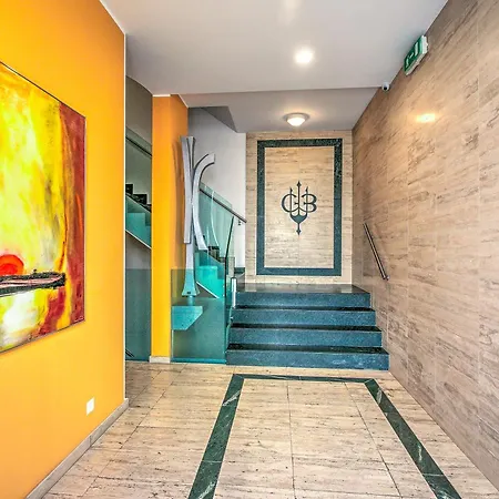 Il Parco Exclusive - With Balcony & Views - Happy